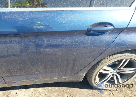 2021 BMW 530 Xi z USA, uszkodzony, nr VIN WBA13BJ0XMWX19469